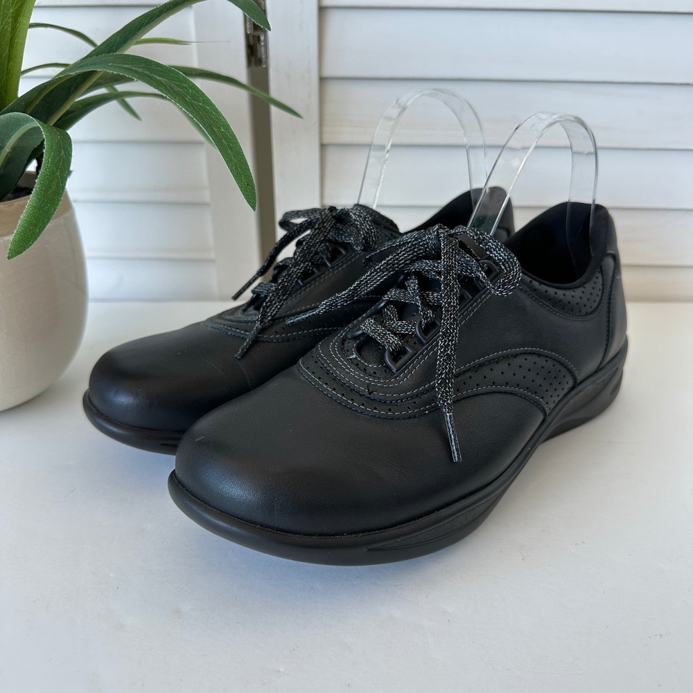 SAS Walk Easy Black Leather Lace Up Walking Shoes Womens 10 M Made in USA